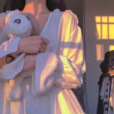 女人世上 封面